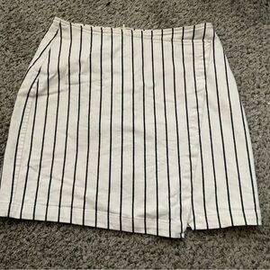 Madewell striped White and Black Women's Skirt